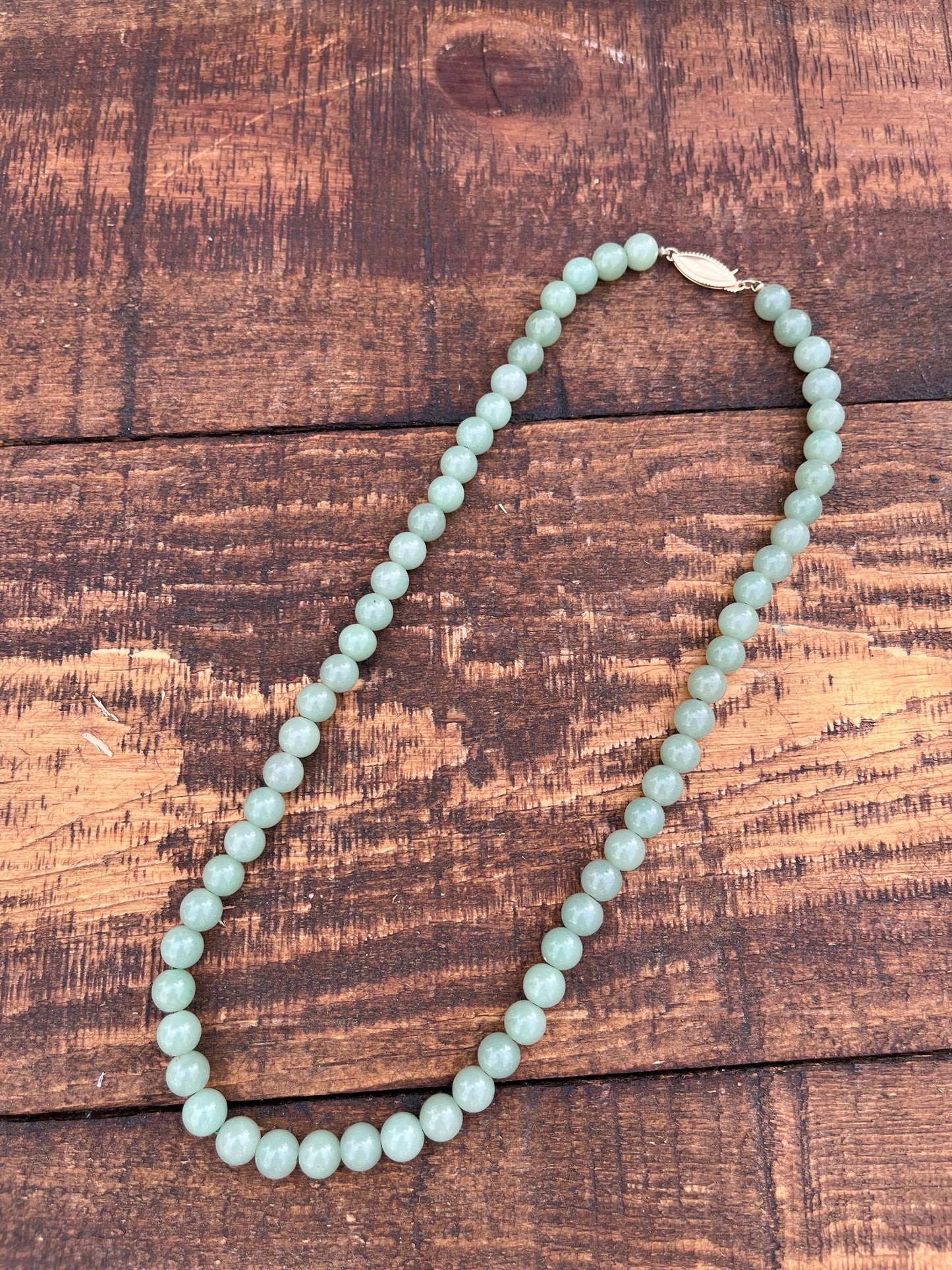 Genuine Jade Beaded Necklace – 20" Grade A/B Green Jade – 14K Gold Clasp – Vintage Gemstone Jewelry – Classic Jade Strand