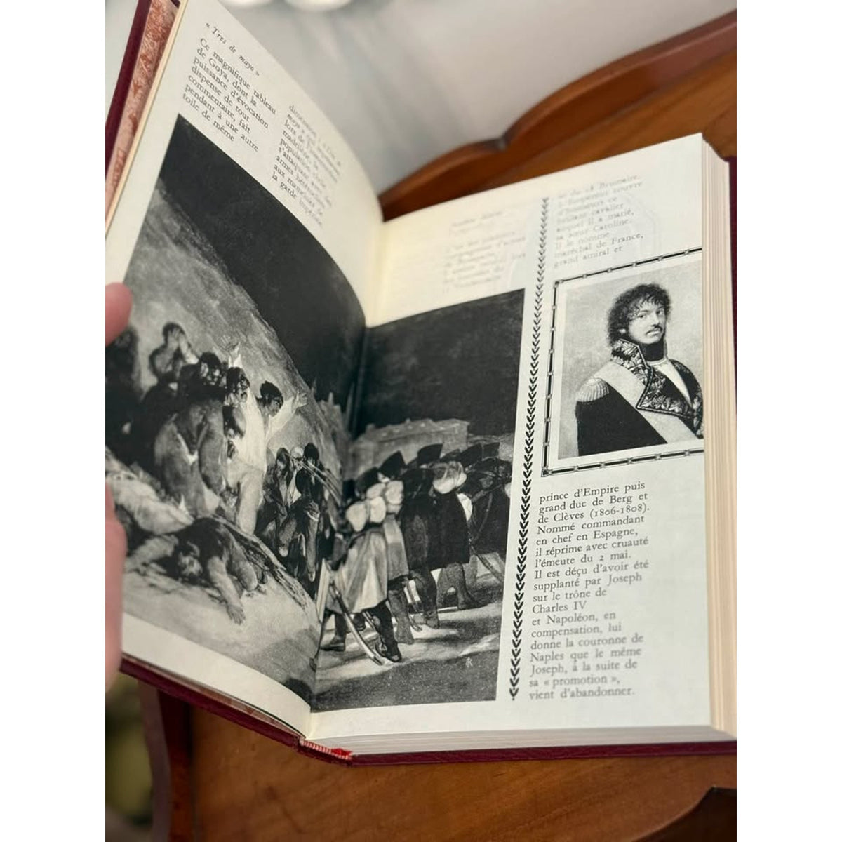 Vintage 1971 Les Lanciers de Jerez Joseph Peyré French Gilt Illustrated Book