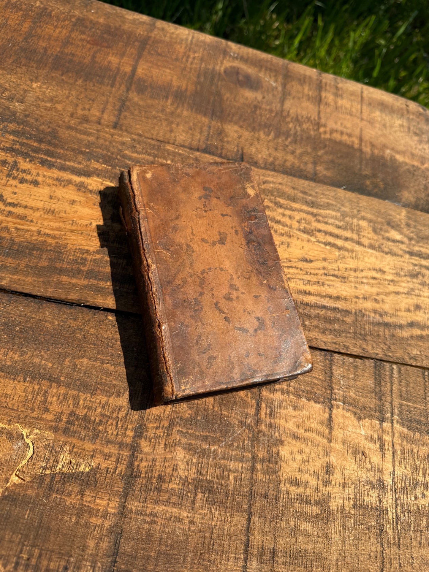 1772 Leather-Bound French Book — Œuvres de Crébillon, Tome II