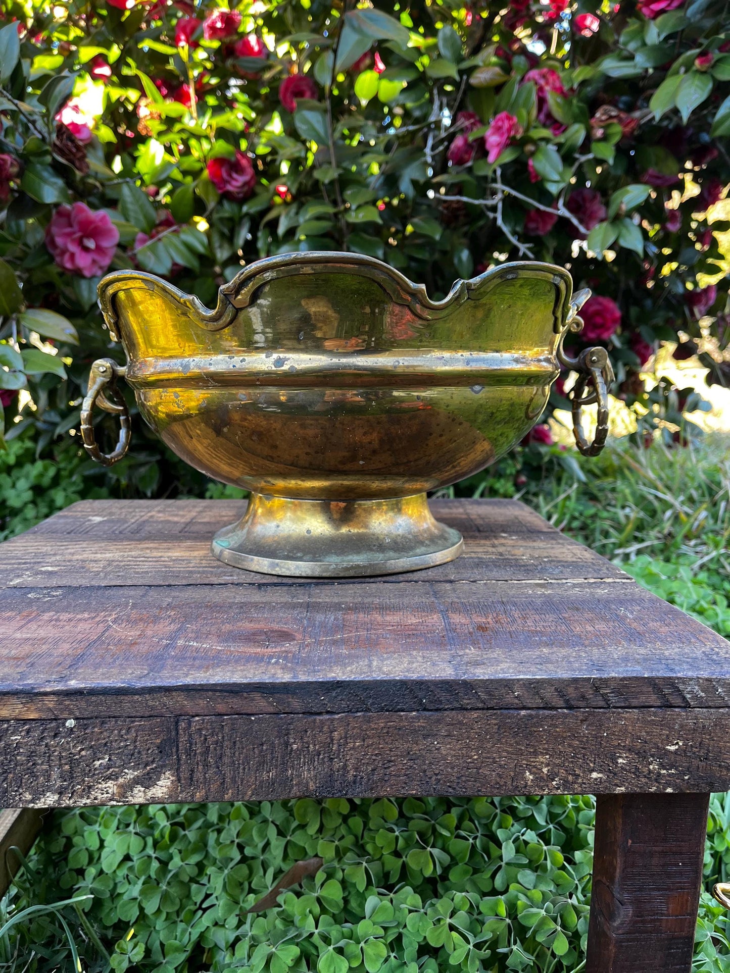 Large Footed Brass Centerpiece, Cache Pot Planter, Decorative Brass Planter, Home Décor, Elegant Brass Cachepot