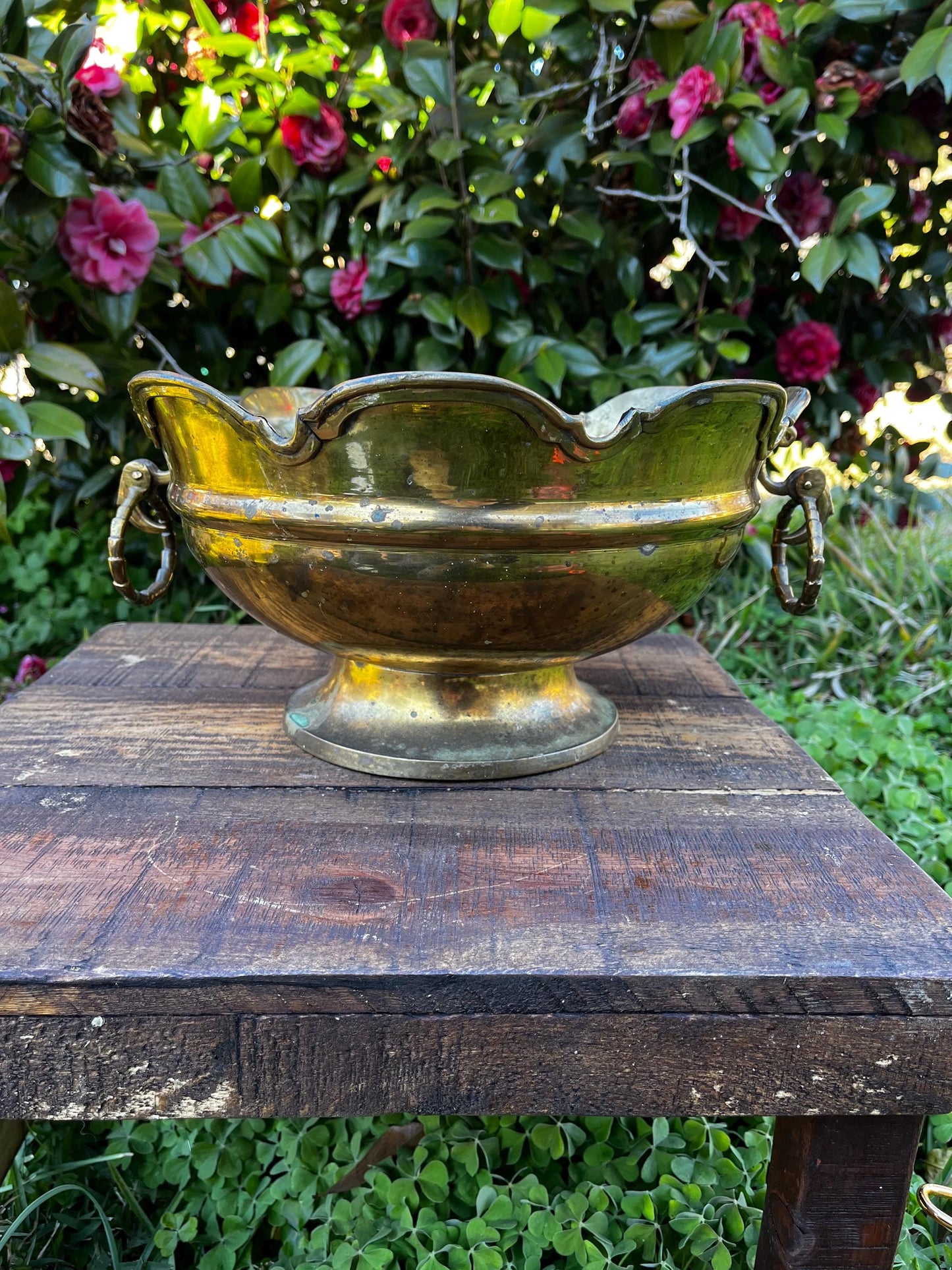 Large Footed Brass Centerpiece, Cache Pot Planter, Decorative Brass Planter, Home Décor, Elegant Brass Cachepot