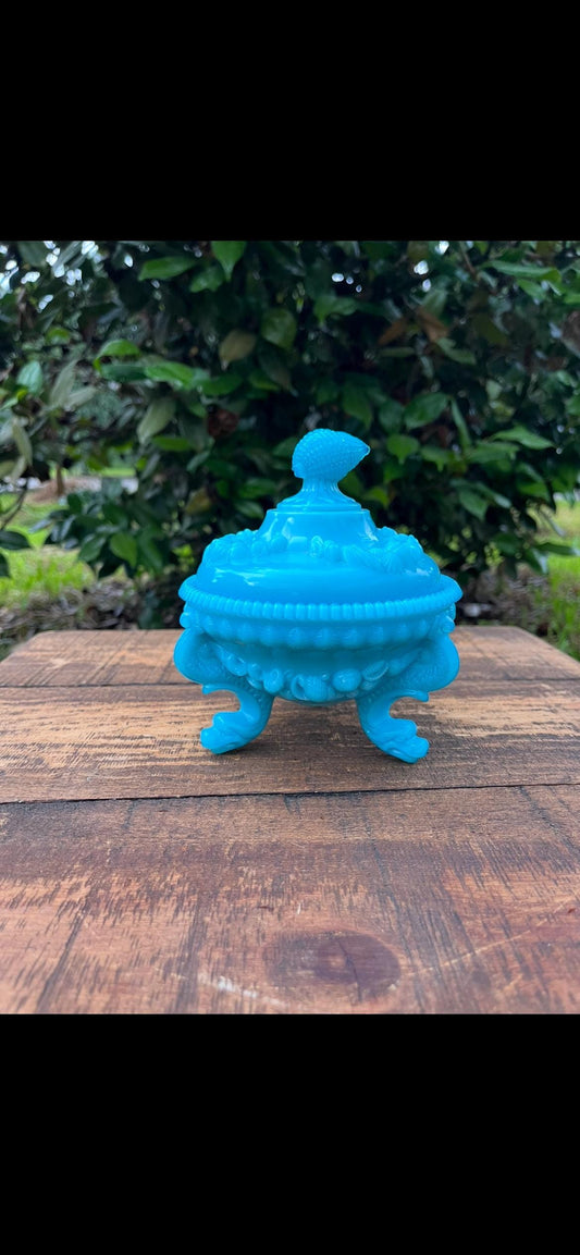 Victorian Blue Milk Glass Shell Dish with Lid – Portieux Vallerysthal Style Trinket Jar