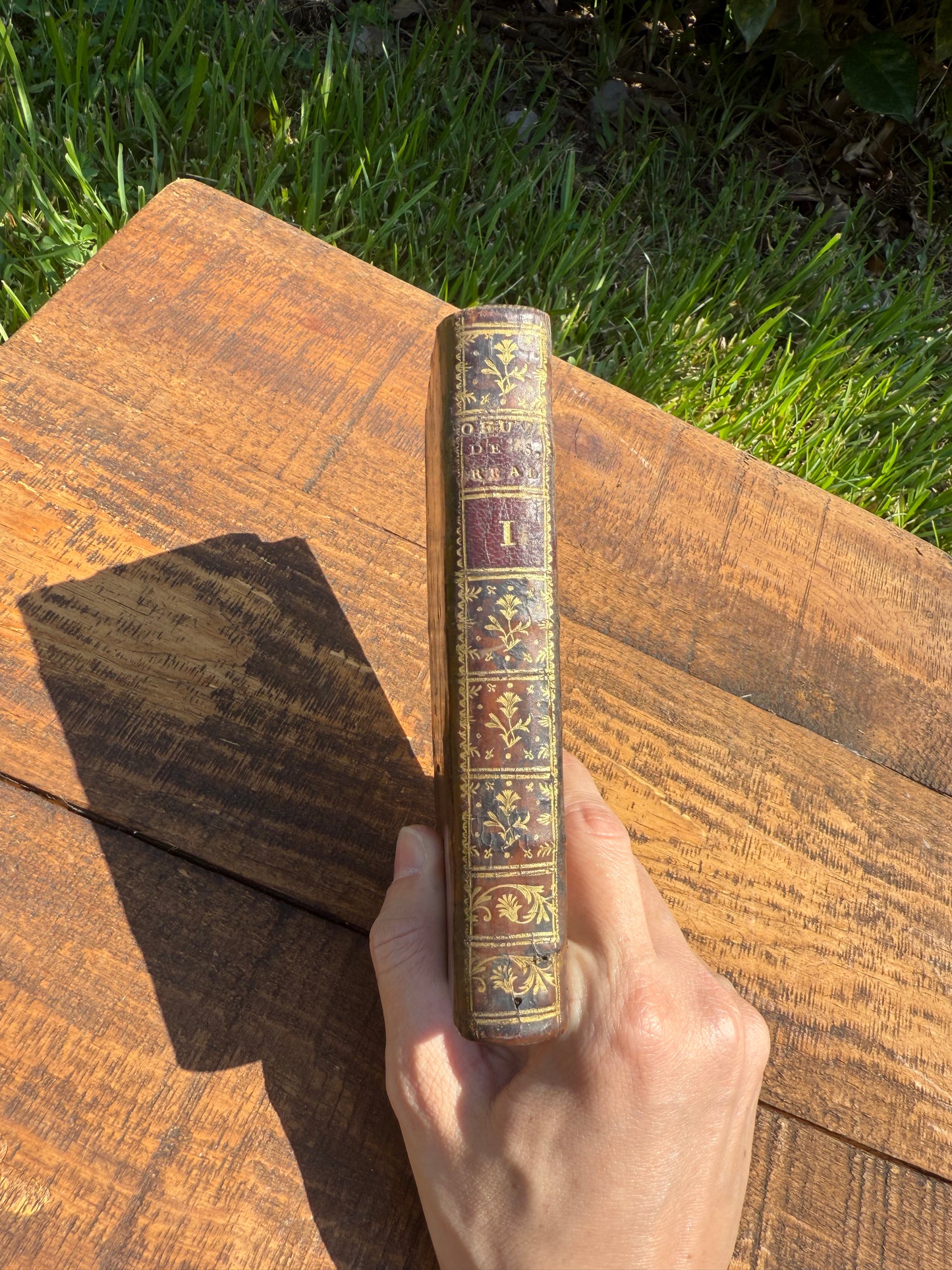 Title: 1757 French Leather-Bound Book — Les Œuvres de l’Abbé de Saint-Réal, Tome I