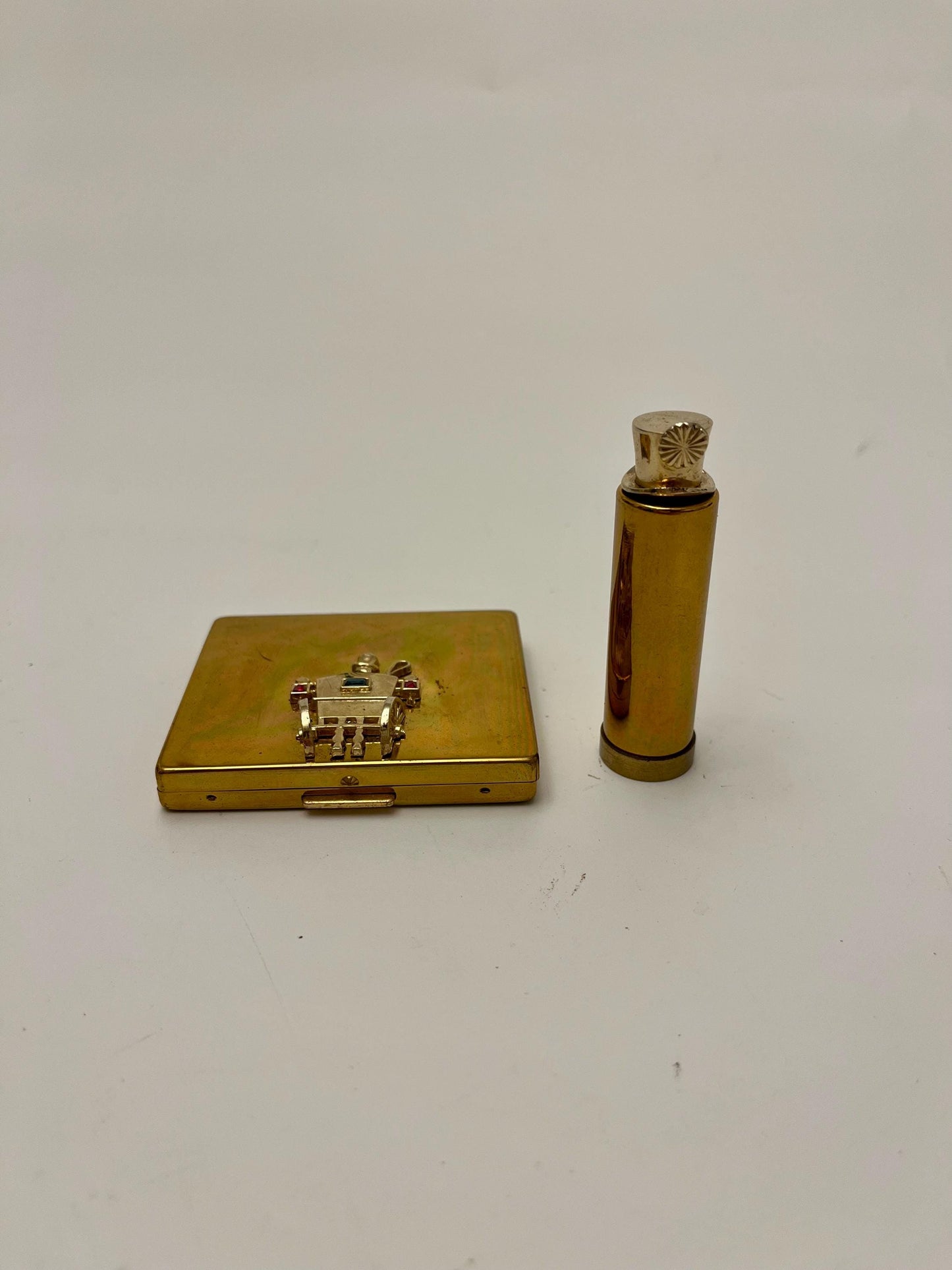 Vintage Horse Carriage Compact with Lipstick Tube, Flato Compact, Retro Makeup Case, Vanity Collectible, Gift for Her