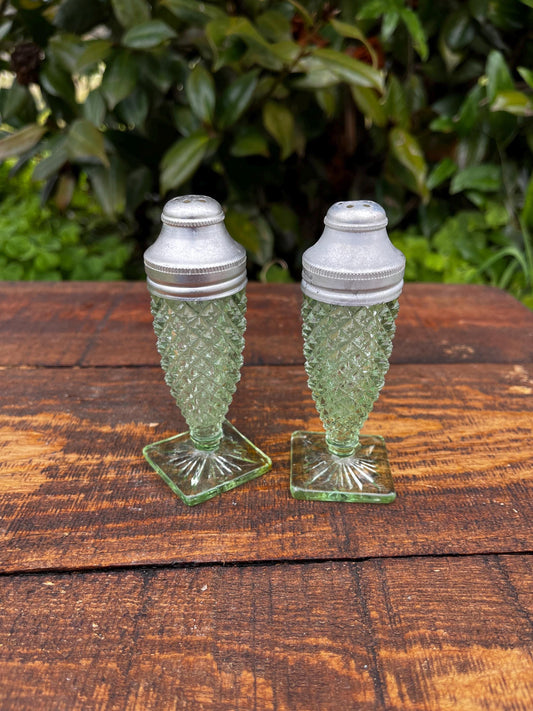 Miss America Green Glass Salt and Pepper Shakers, Depression Glass, Antique Dinnerware, Kitchen Collectibles