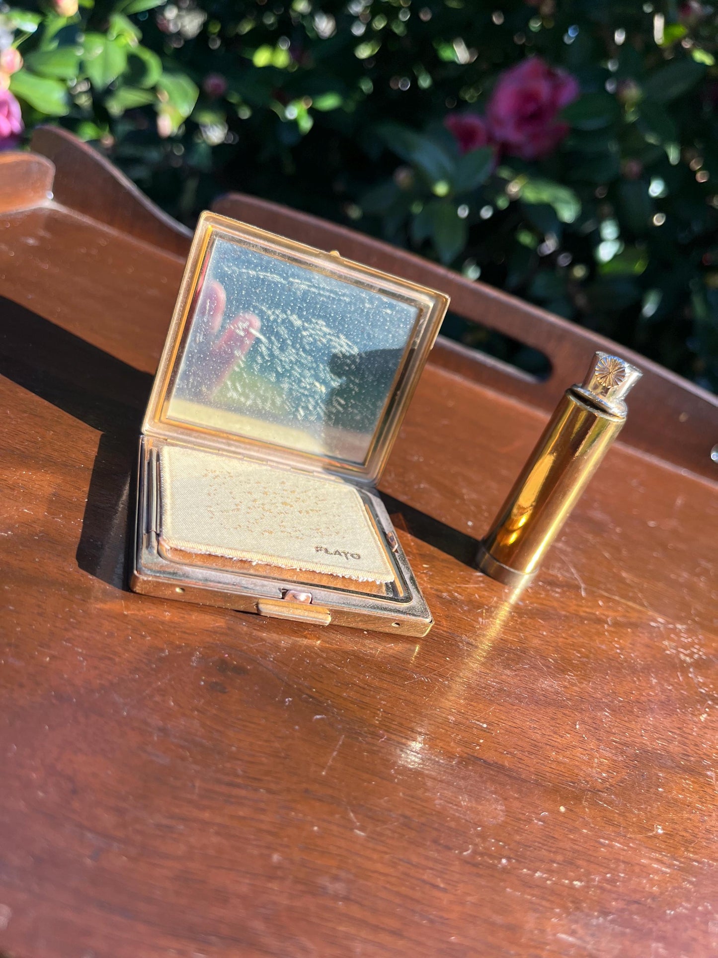 Vintage Horse Carriage Compact with Lipstick Tube, Flato Compact, Retro Makeup Case, Vanity Collectible, Gift for Her
