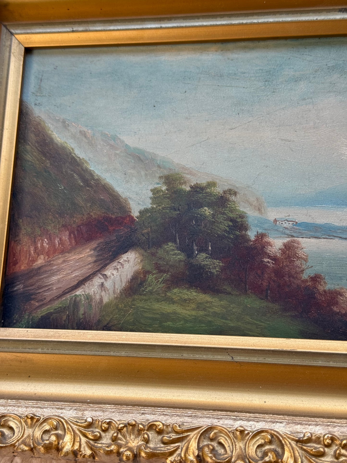 Aberdovey, Wales – Early 20th-Century Coastal Landscape
Oil on Academy Board, c. 1900–1920 | Gilt Frame | 6″ × 9.5″ (Art) | 9.5″ × 13″ (Frame)