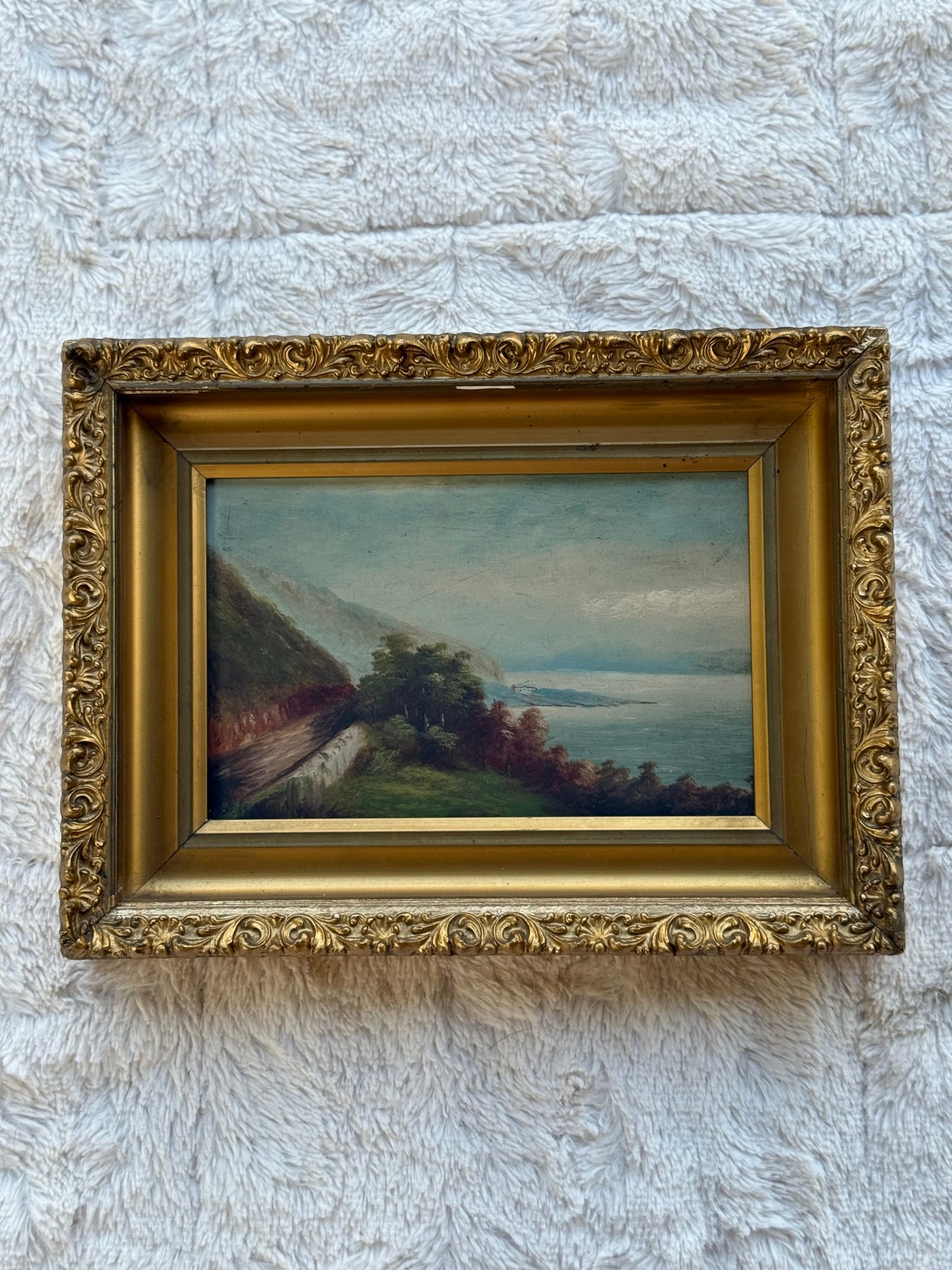Aberdovey, Wales – Early 20th-Century Coastal Landscape
Oil on Academy Board, c. 1900–1920 | Gilt Frame | 6″ × 9.5″ (Art) | 9.5″ × 13″ (Frame)