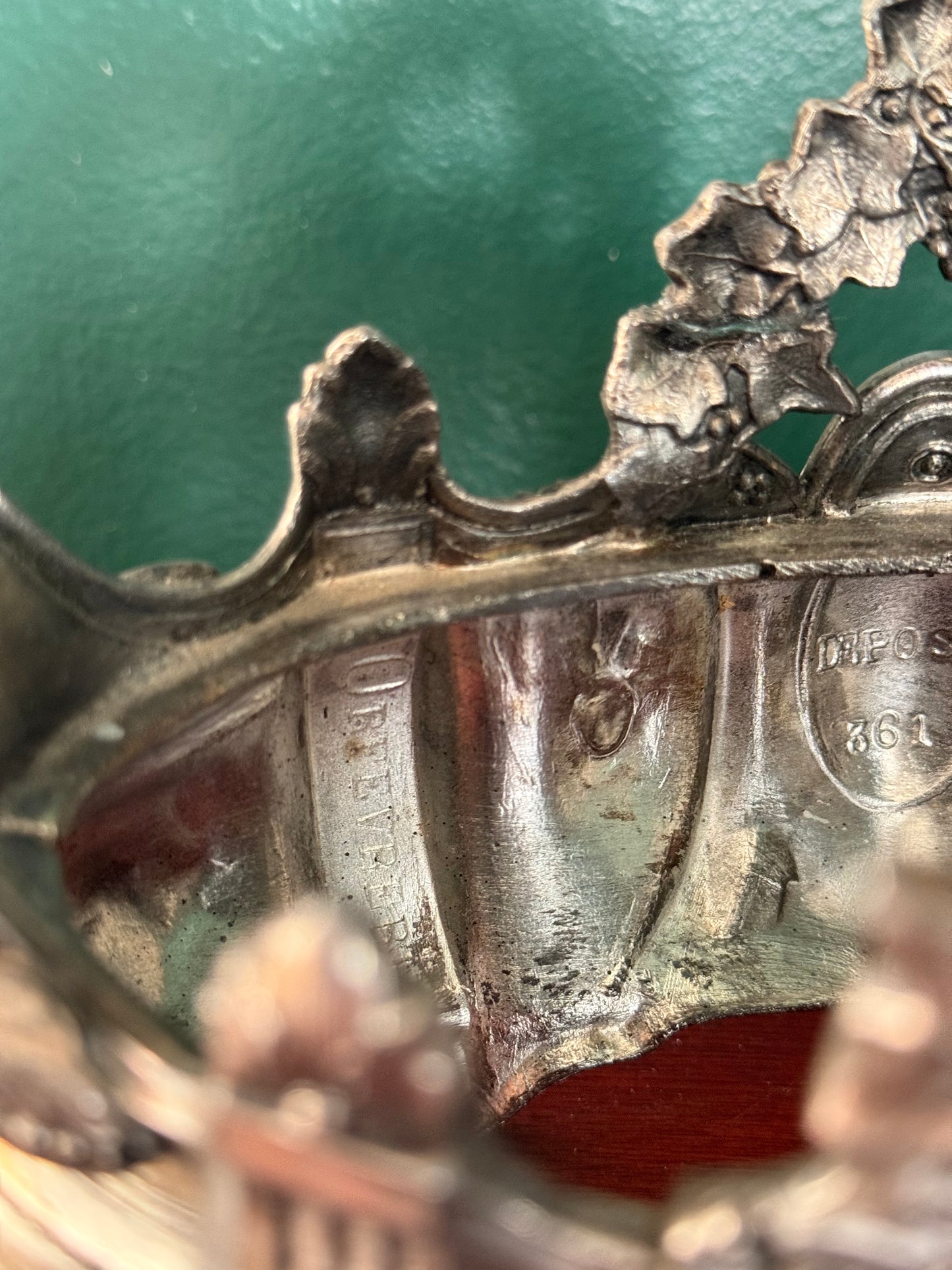 Antique French Art Nouveau Jardinière, Spelter with Ivy Decoration, c. 1895–1910