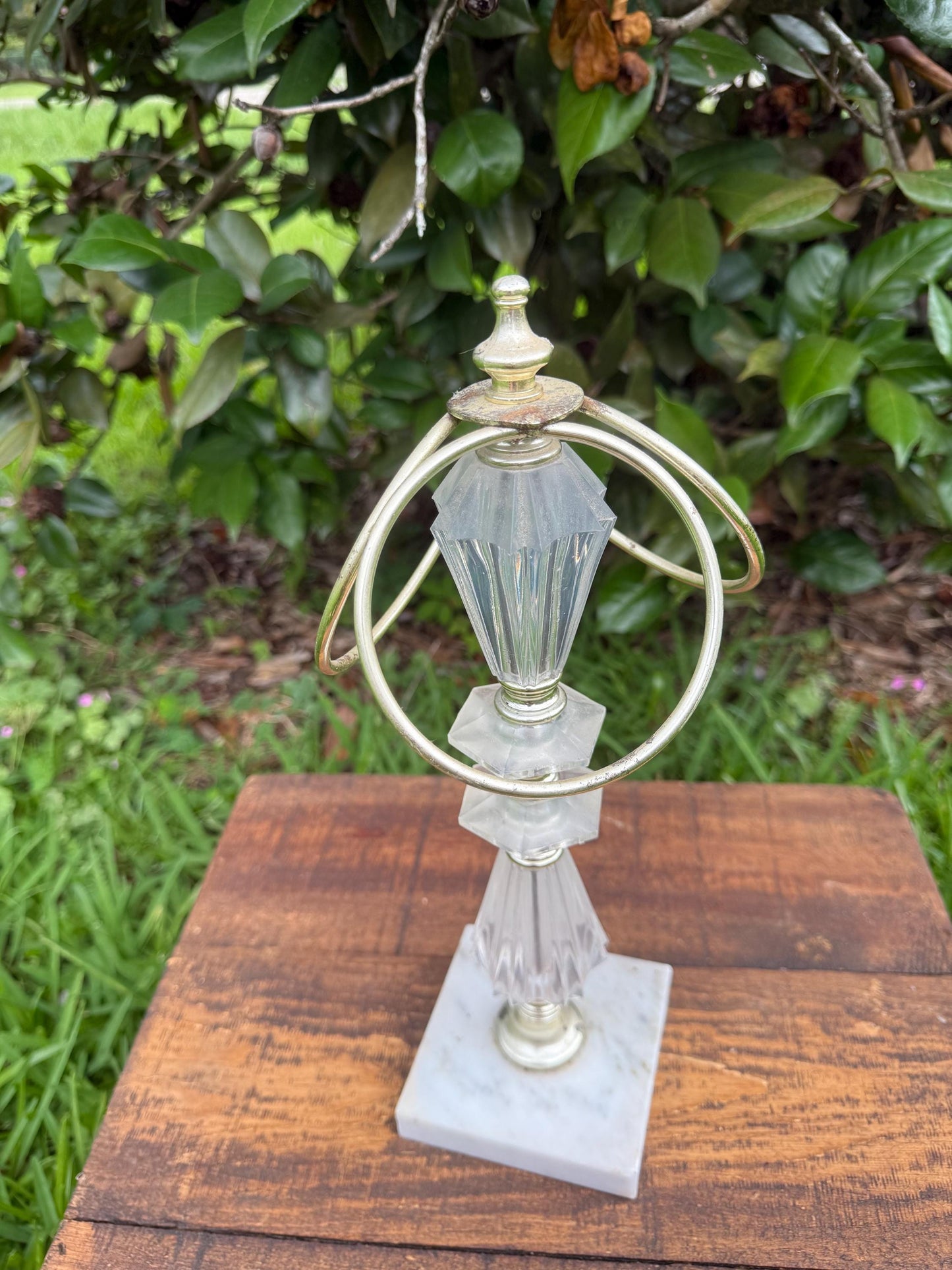 Mid-Century Lucite and Brass Finial Towel Holder | Hollywood Regency Style Decor | Marble Base Modernist Obelisk Accent