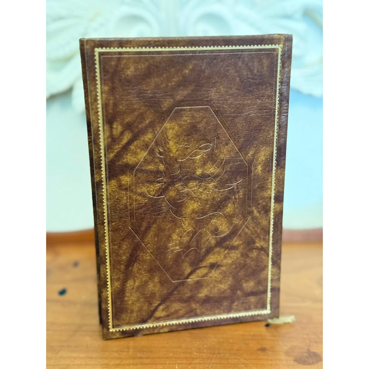 Vintage 1982 Jeanne Bourin La Chambre des Dames French Leather Style Book Vol 3
