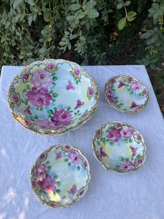 Antique Pink Berry Flower Bowl Set