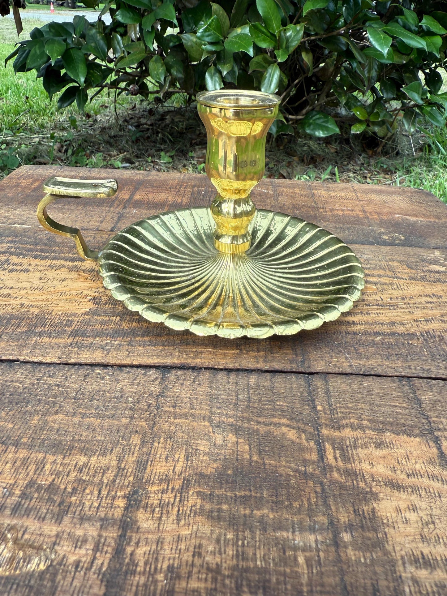 Vintage Brass Chamberstick Taper Candle Holder | Fluted Base Finger Loop Candlestick | Classic Colonial Style