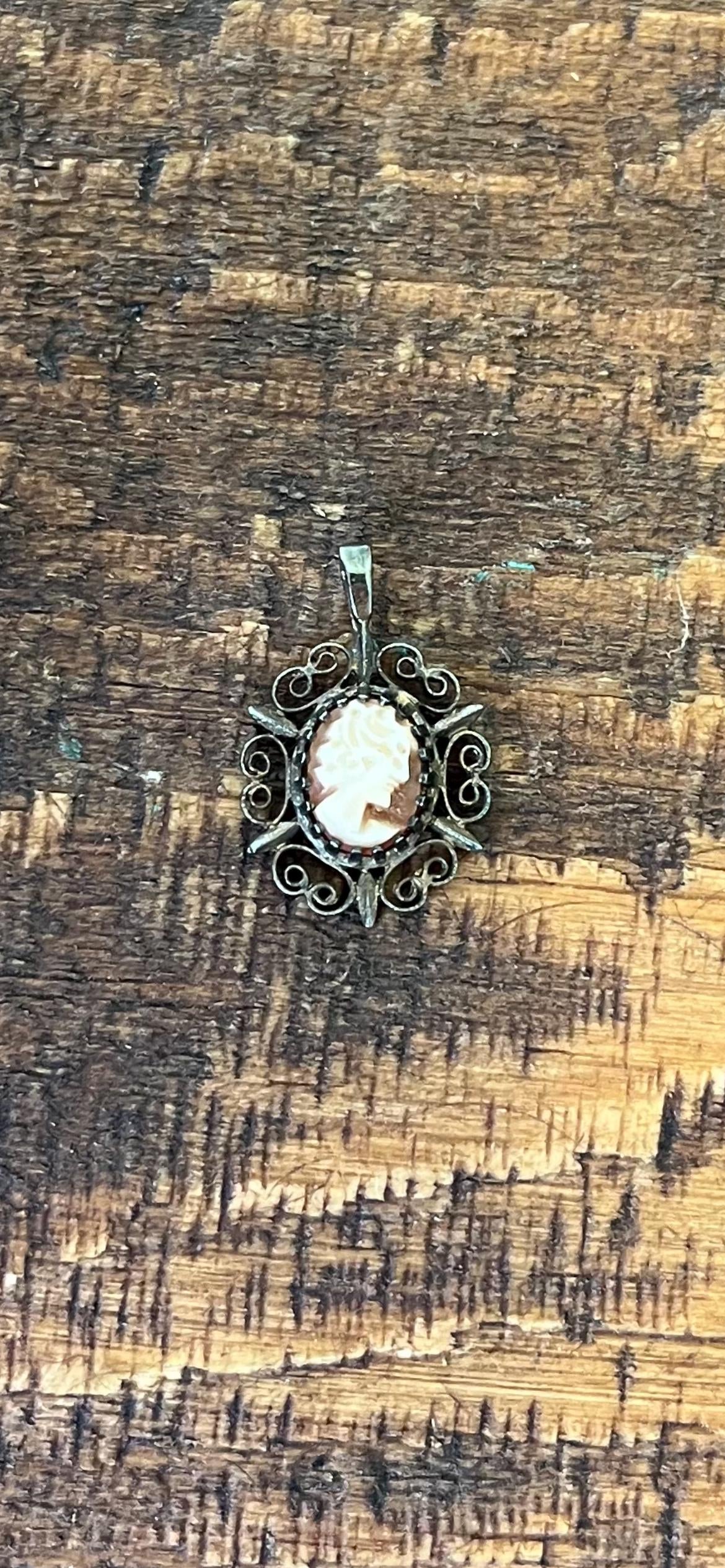 Carved Shell Filigree Cameo Pendant – Roman Face Cameo – Vintage Pendant Necklace – Elegant Jewelry